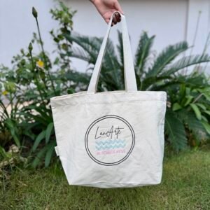 Maxi totebag beige bordada